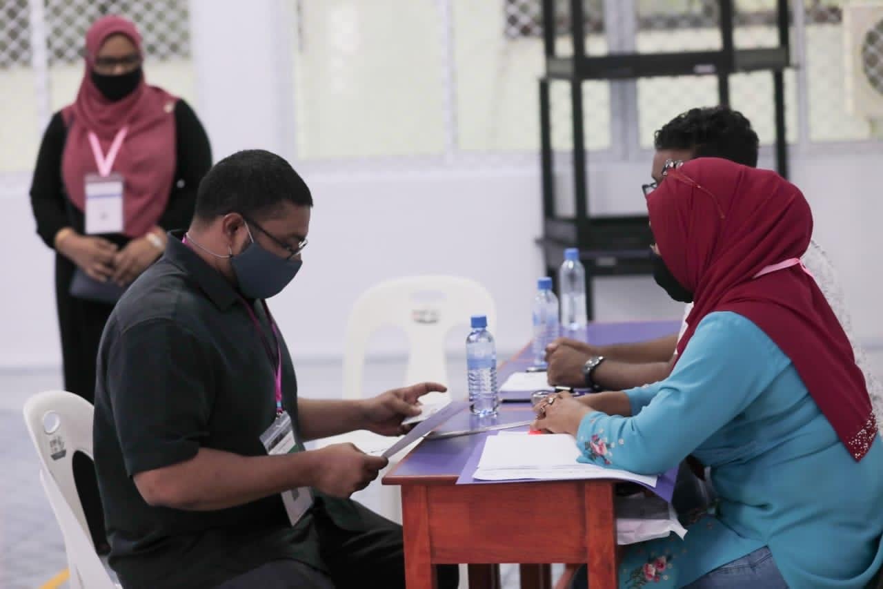 ޕީޕީއެމްގެ ސްޓިއަރިން ކޮމިޓީގެ އިންތިހާބުގެ ވޯޓުލުން