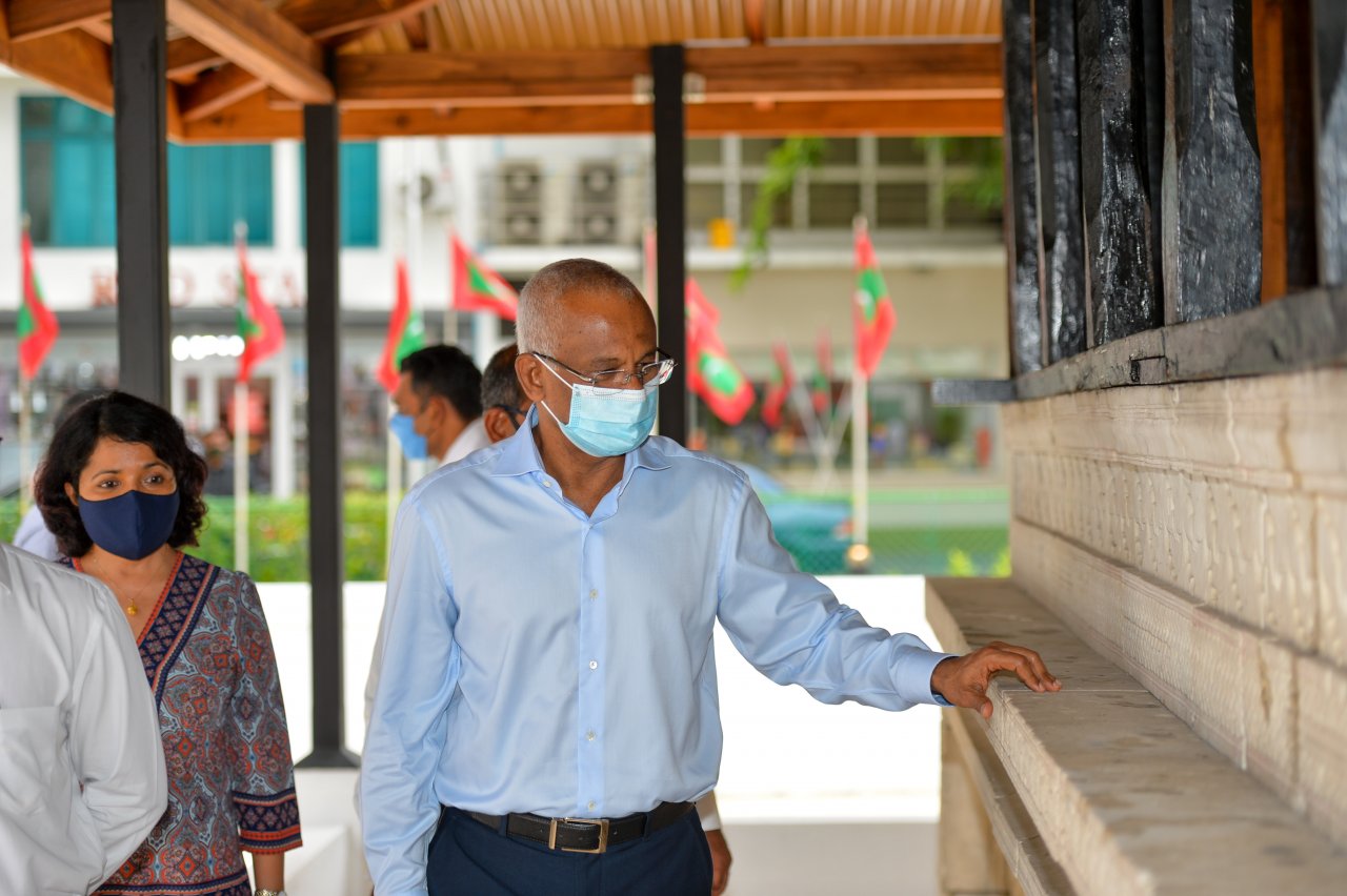 ތާރީޚީ ކަޅުވަކަރު މިސްކިތް އަލުން ރޭވުމަށްފަހު ހުޅުވުން