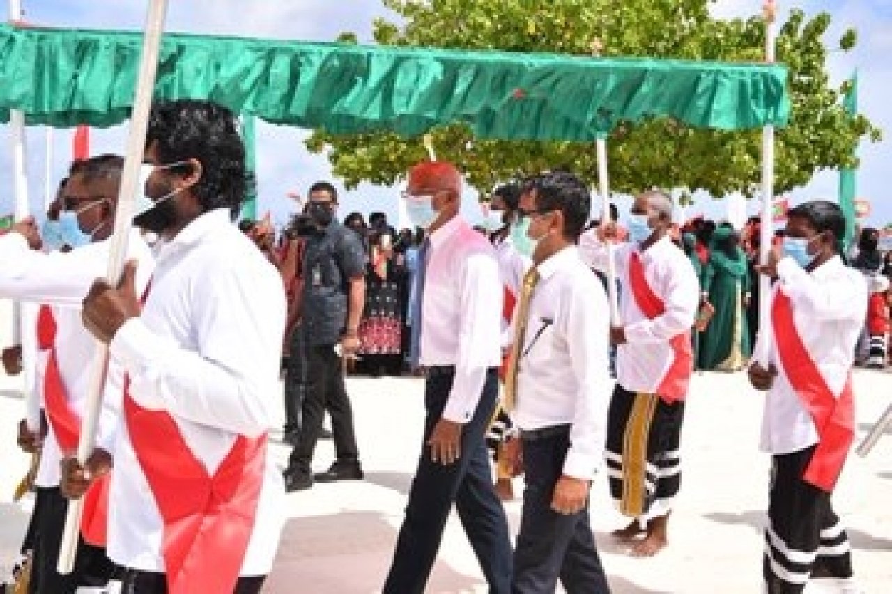 ހއ. ހޯރަފުށީ އެއާޕޯޓް ރައީސް ސޯލިހު ރަސްމީކޮށް ހުޅުވައިދެއްވުން