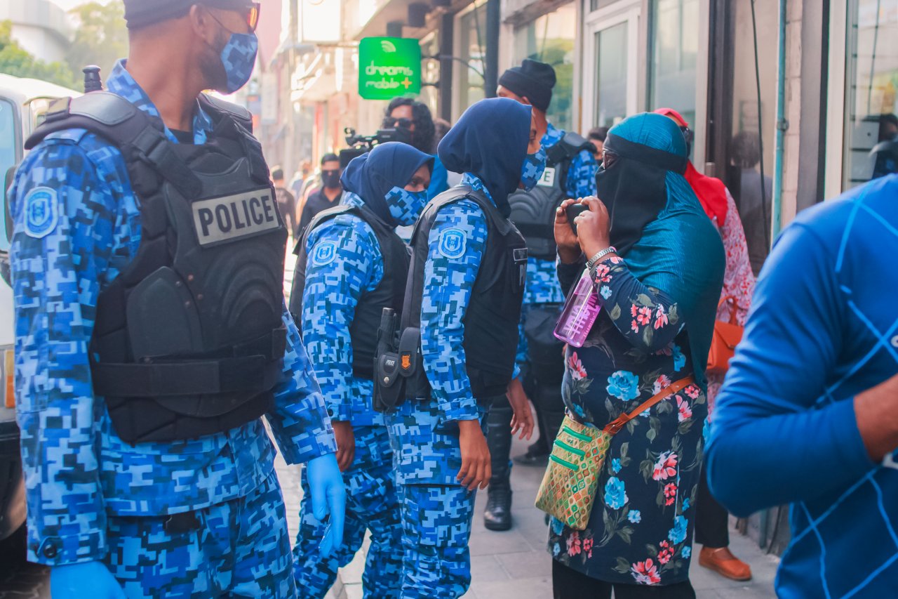 އިދިކޮޅު ކޯލިޝަންގެ މުޒާހާރާ