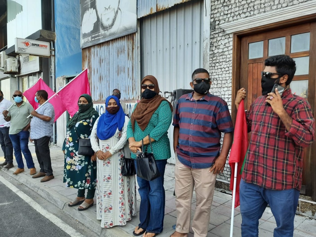 އިދިކޮޅު ކޯލިޝަންގެ ކެމްޕޭން ނިންމާލީ މަގުމަތިން