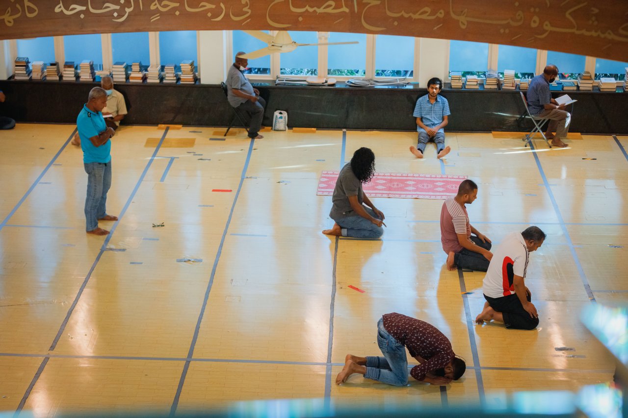 ރޯދަމަހާއި އަޅުކަން