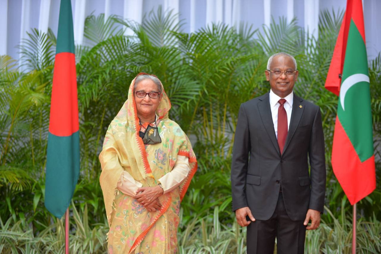 ޝެއިޚް ހަސީނާގެ ރަސްމީ ދަތުރުފުޅު