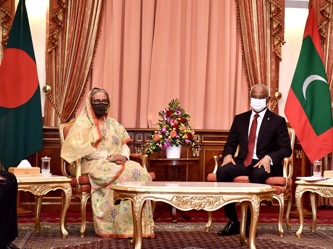 ޝެއިޚް ހަސީނާގެ ރަސްމީ ދަތުރުފުޅު