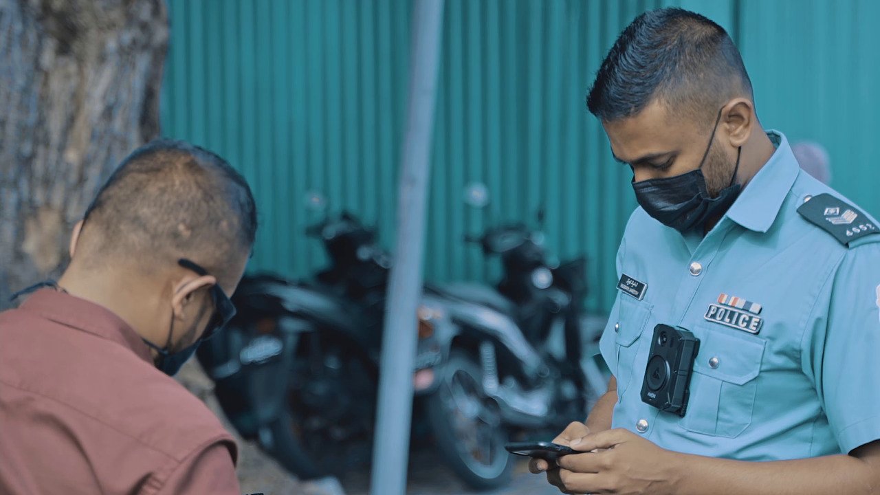 ފުލުހުން ޒަމާނީ ޓެކްނޮލޮޖީއާ ދިމާލަށް ކުރާ ދަތުރު