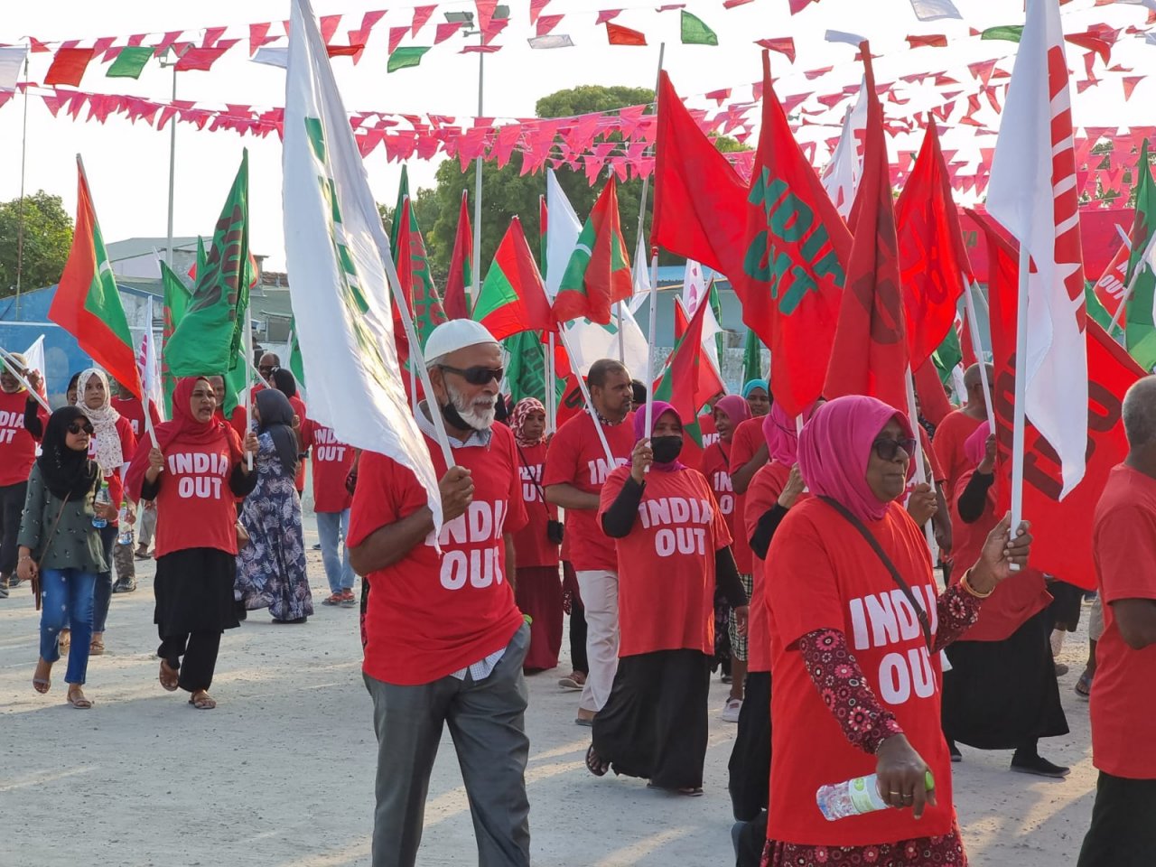 ނައިފަރުގައި ޕީޕީއެމް އިން ކުރިޔަށް ގެންދިޔަ 