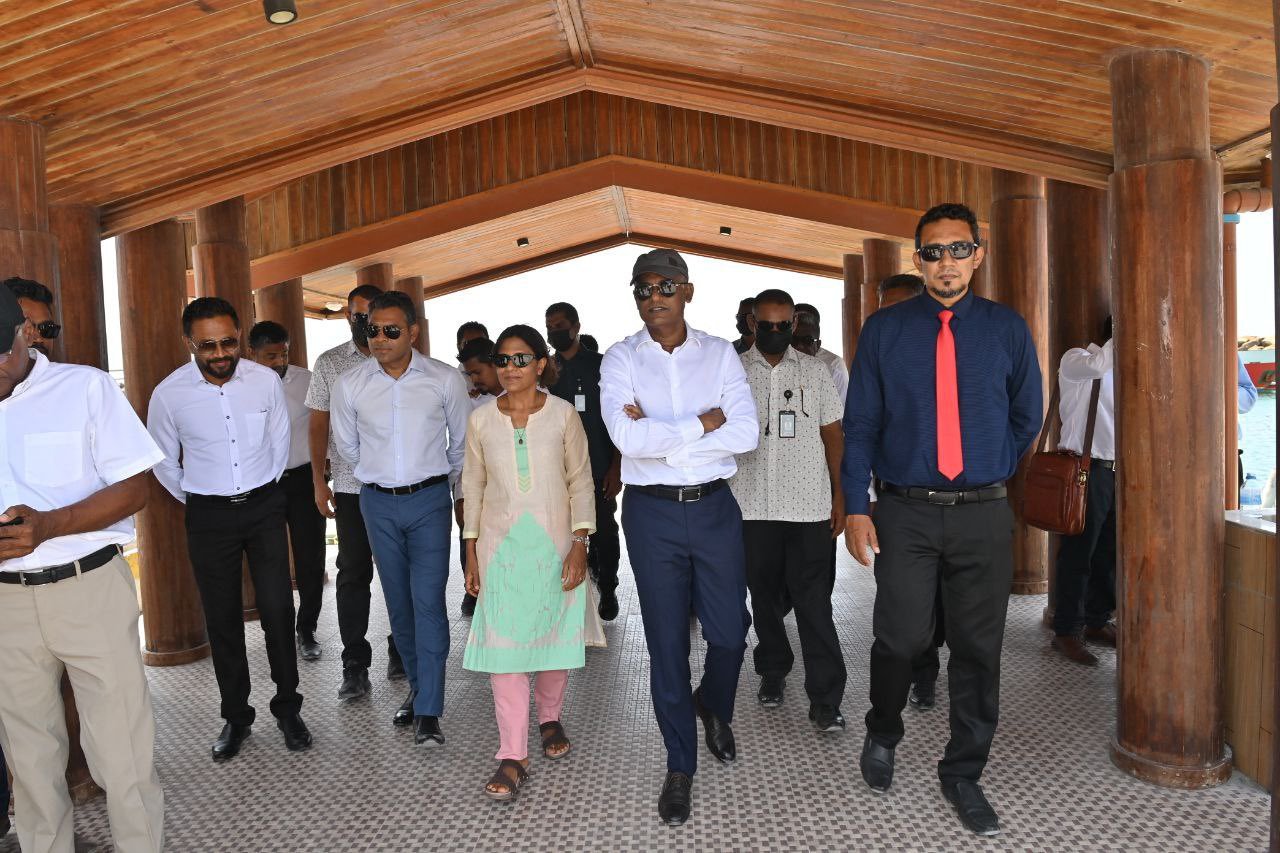 ރައީސް ސޯލިހު ފުވައްމުލަކު އެކި ތަންތަނަށް ޒިޔާރަތްކުރެއްވުން