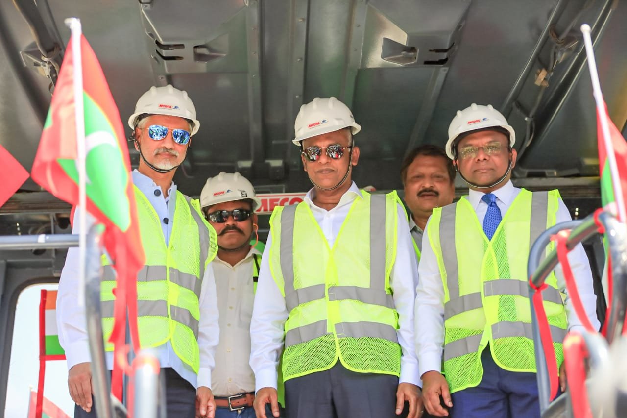 ރައީސް ސޯލިހު އައްޑުއަށް ކުރައްވާ ދަތުރުފުޅު