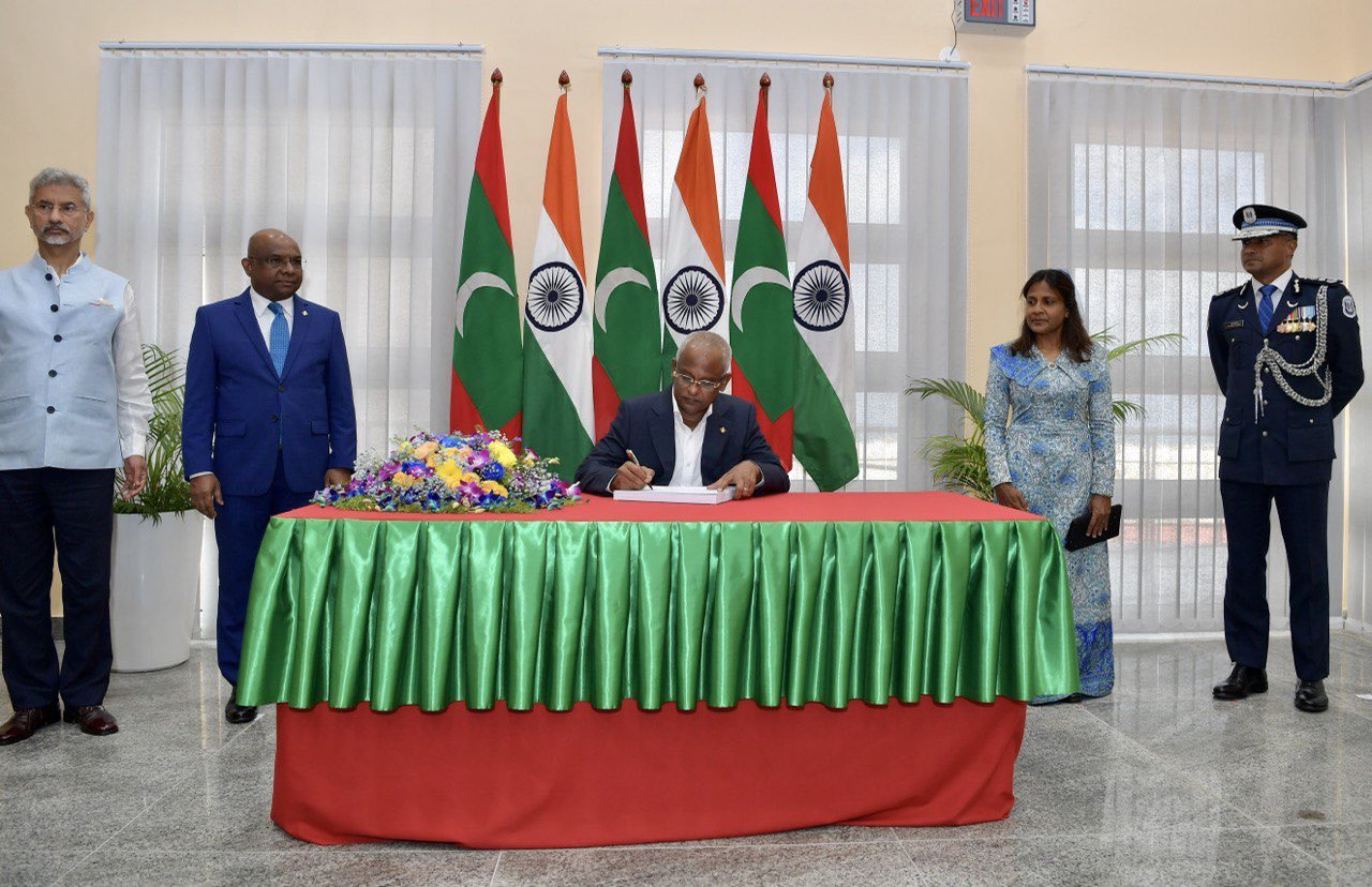 ރައީސް ސޯލިހު އައްޑުއަށް ކުރައްވާ ދަތުރުފުޅު