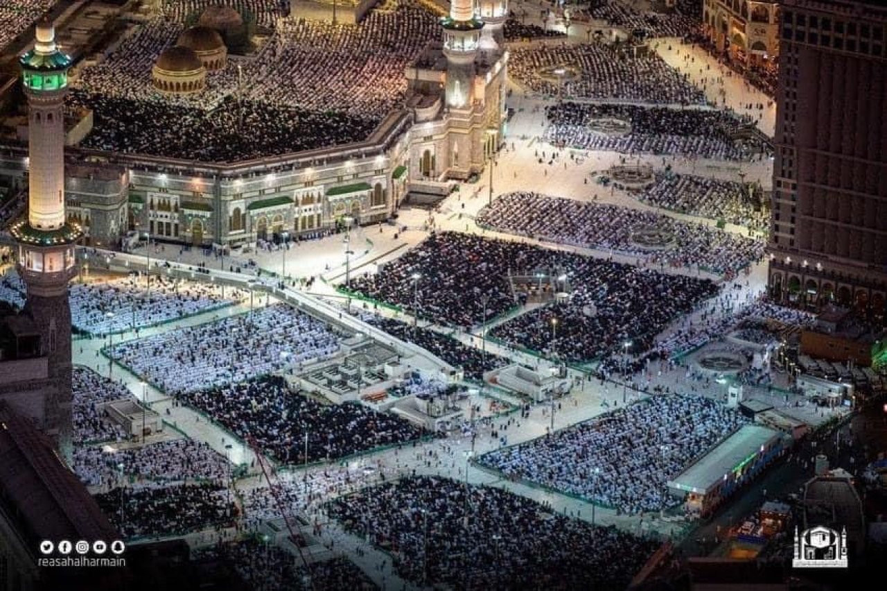 27 ވިލޭރޭ ދެ ހަރަމްފުޅު ފުރާލާފައި