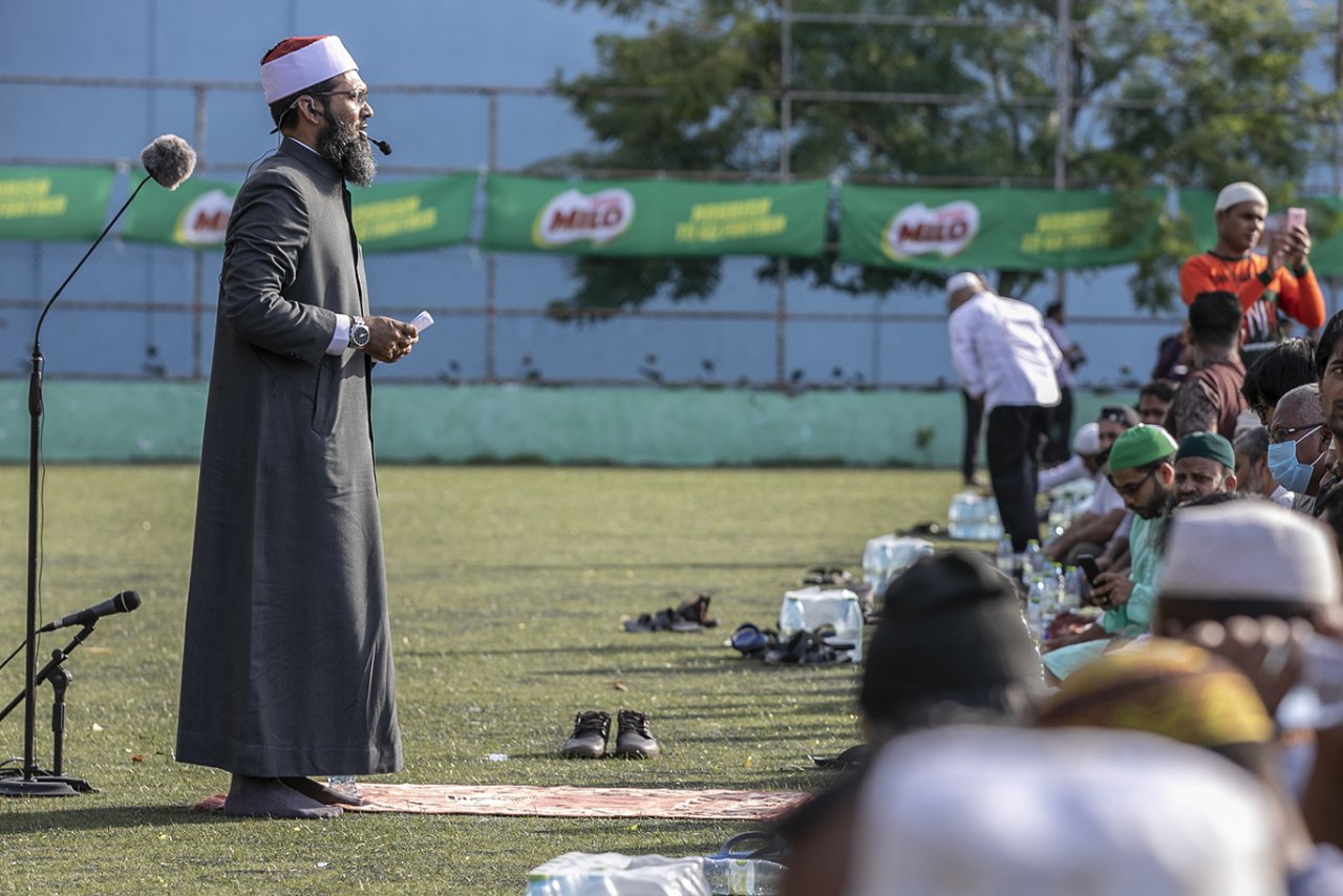 މާލޭގައި ކުރިޔަށް ދިޔަ ފިތުރު އީދުގެ ބޮޑު ޖަމާއަތާއި އިސްލާމީ މަރުކަޒުގެ ޖަމާއަތް