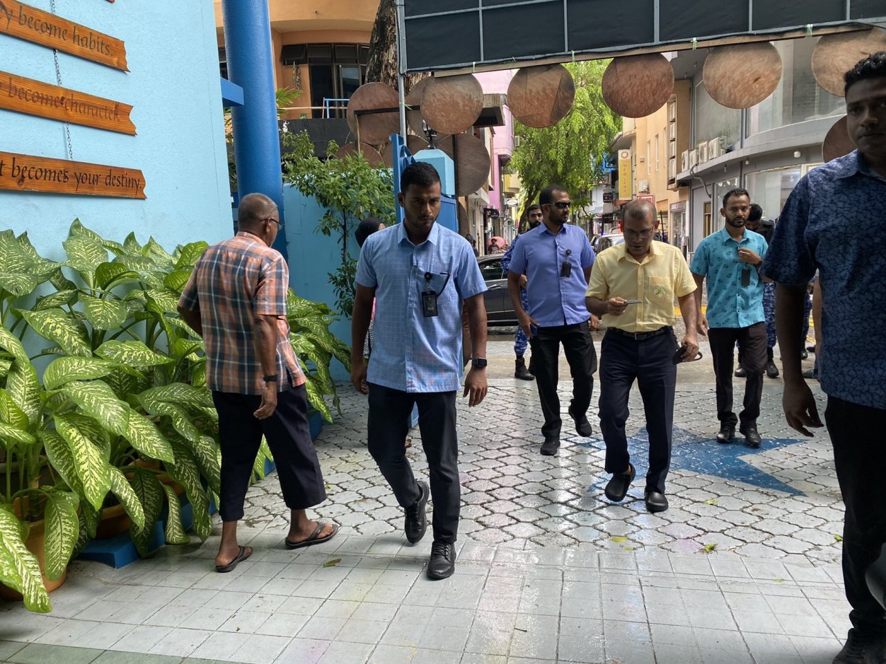 އެމްޑީޕީގެ ވާދަވެރި އެތެރޭގެ އިންތިހާބު