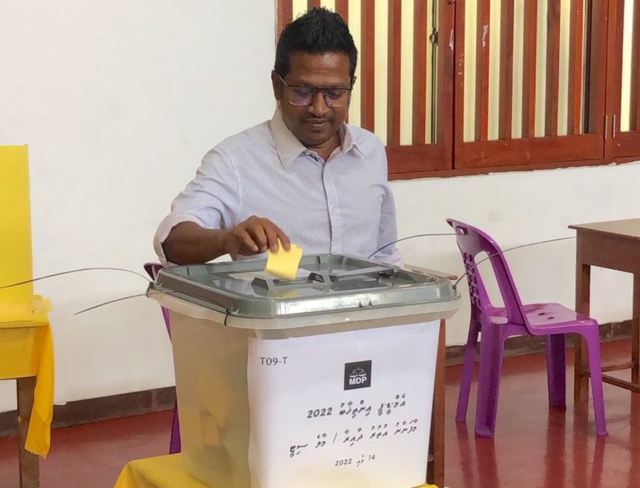 އެމްޑީޕީގެ ވާދަވެރި އެތެރޭގެ އިންތިހާބު