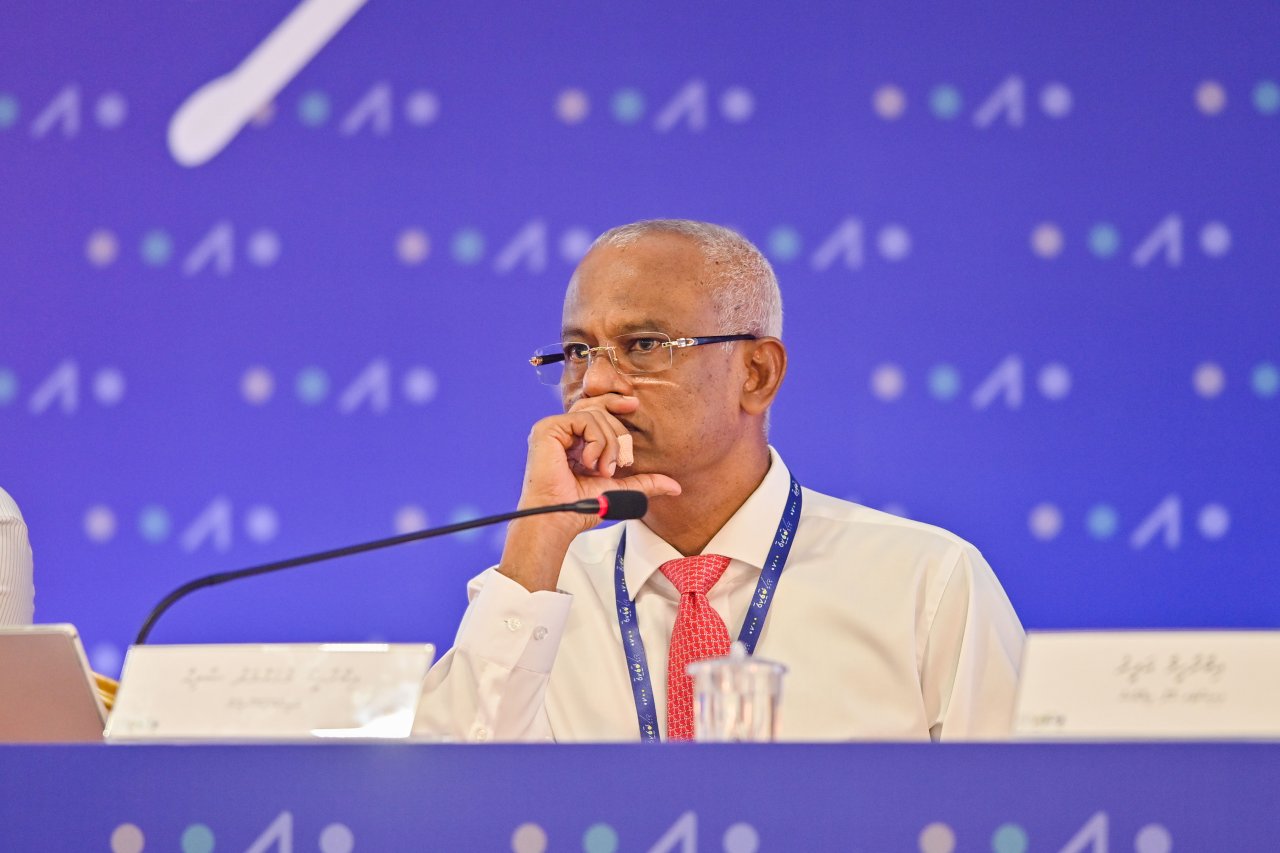 ސަރުކާރާއި ކައުންސިލަރުންނާއެކު ބާއްވާ 