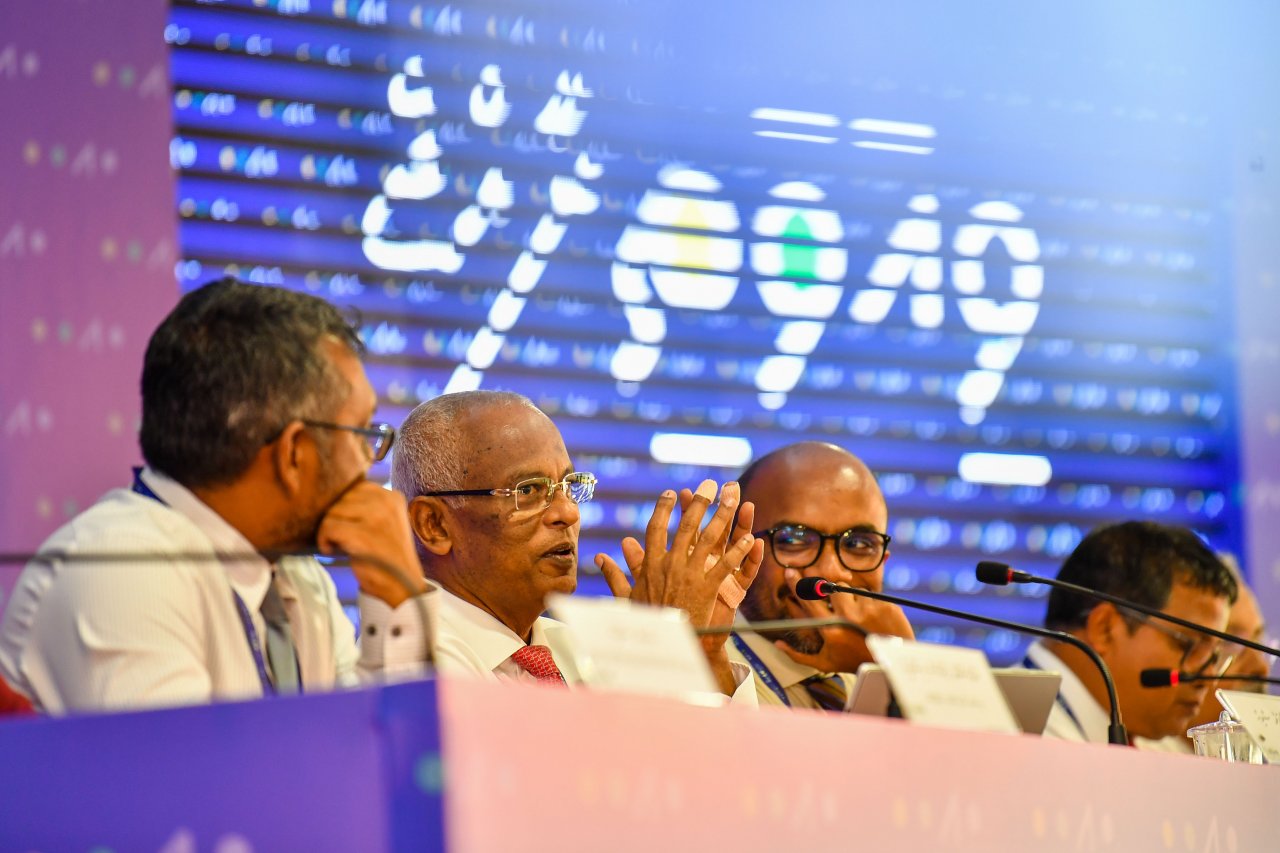 ސަރުކާރާއި ކައުންސިލަރުންނާއެކު ބާއްވާ 