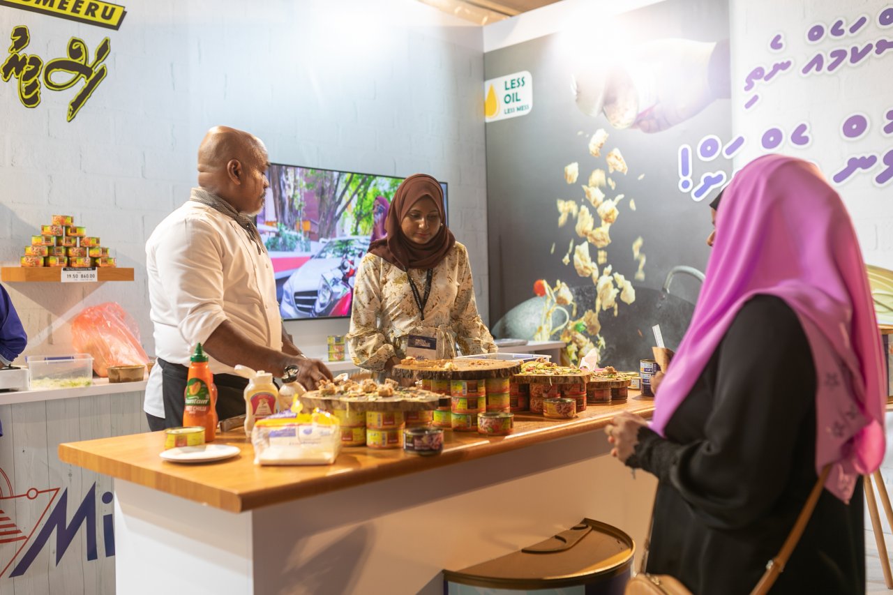 އެފްއެންބީ ޝޯގައި ބޮޑެތި ކުންފުނިތަކެއްގެ ގިނަ އުފެއްދުންތަކެއް