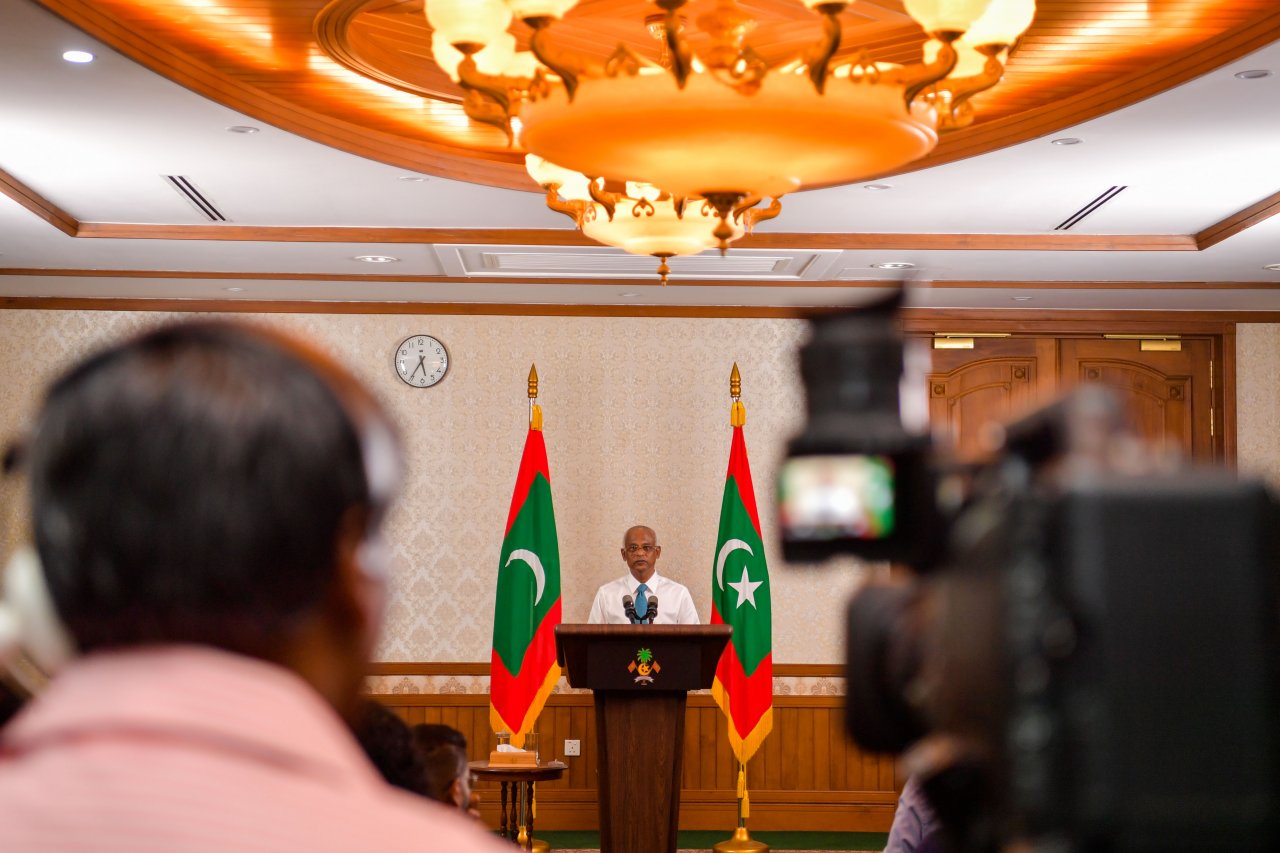 2022 ވަނަ އަހަރު ރައީސް ސޯލިހު ބޭއްވި ފުރަތަމަ ނޫސްވެރިންގެ ބައްދަލުވުން
