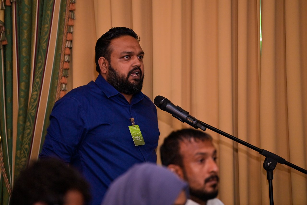 2022 ވަނަ އަހަރު ރައީސް ސޯލިހު ބޭއްވި ފުރަތަމަ ނޫސްވެރިންގެ ބައްދަލުވުން