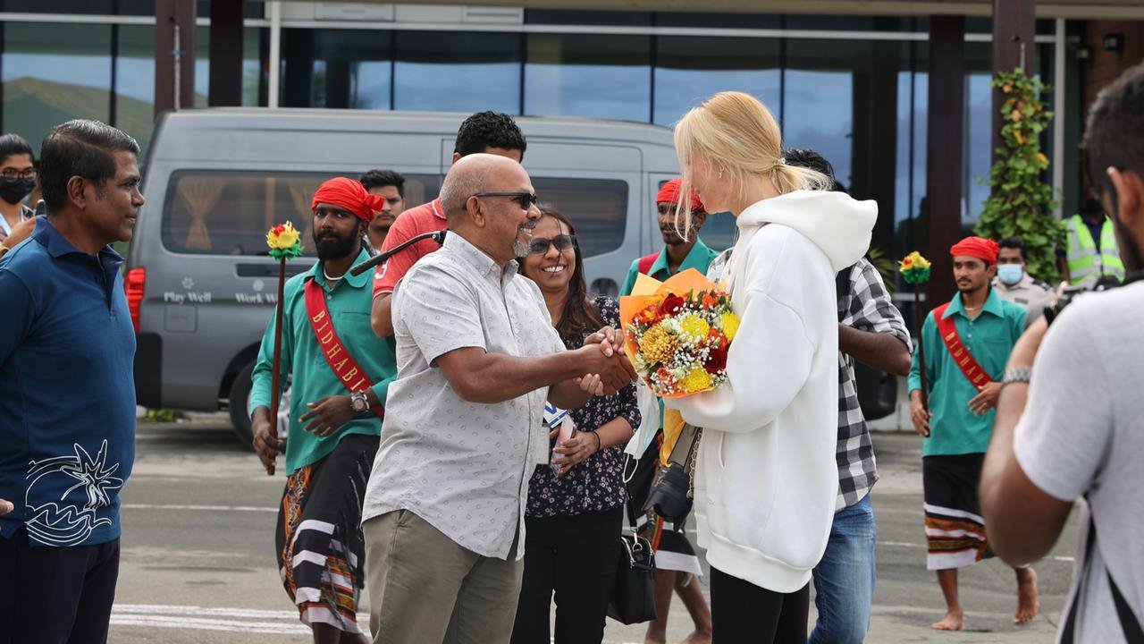 މިއަހަރުގެ އެއް މިލިއަން ޓޫރިސްޓަށް ހޫނު މަރުހަބާއެއް