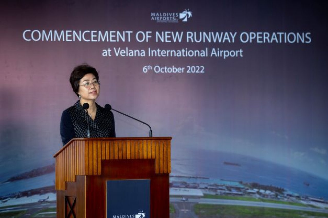 ވީއައިއޭއިން 60 އަހަރު ބޭނުންކުރި ރަންވޭ އިން މުޅިން އާ ރަންވޭއަކަށް