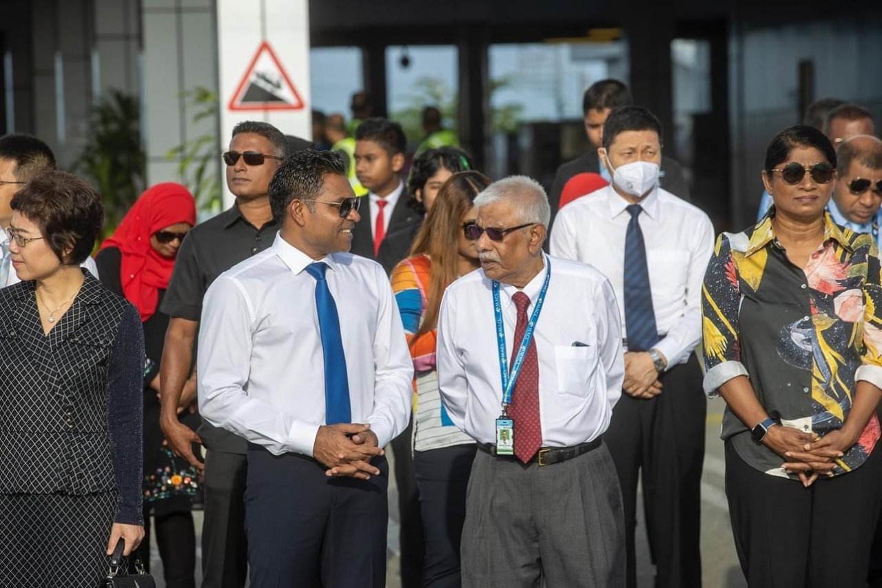 ވީއައިއޭއިން 60 އަހަރު ބޭނުންކުރި ރަންވޭ އިން މުޅިން އާ ރަންވޭއަކަށް