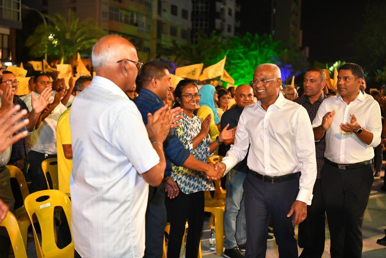 ރައީސް ސޯލިހުގެ ރިޔާސީ ޕްރައިމަރީ ކެމްޕޭންގެ ބޮޑު ޖަލްސާ