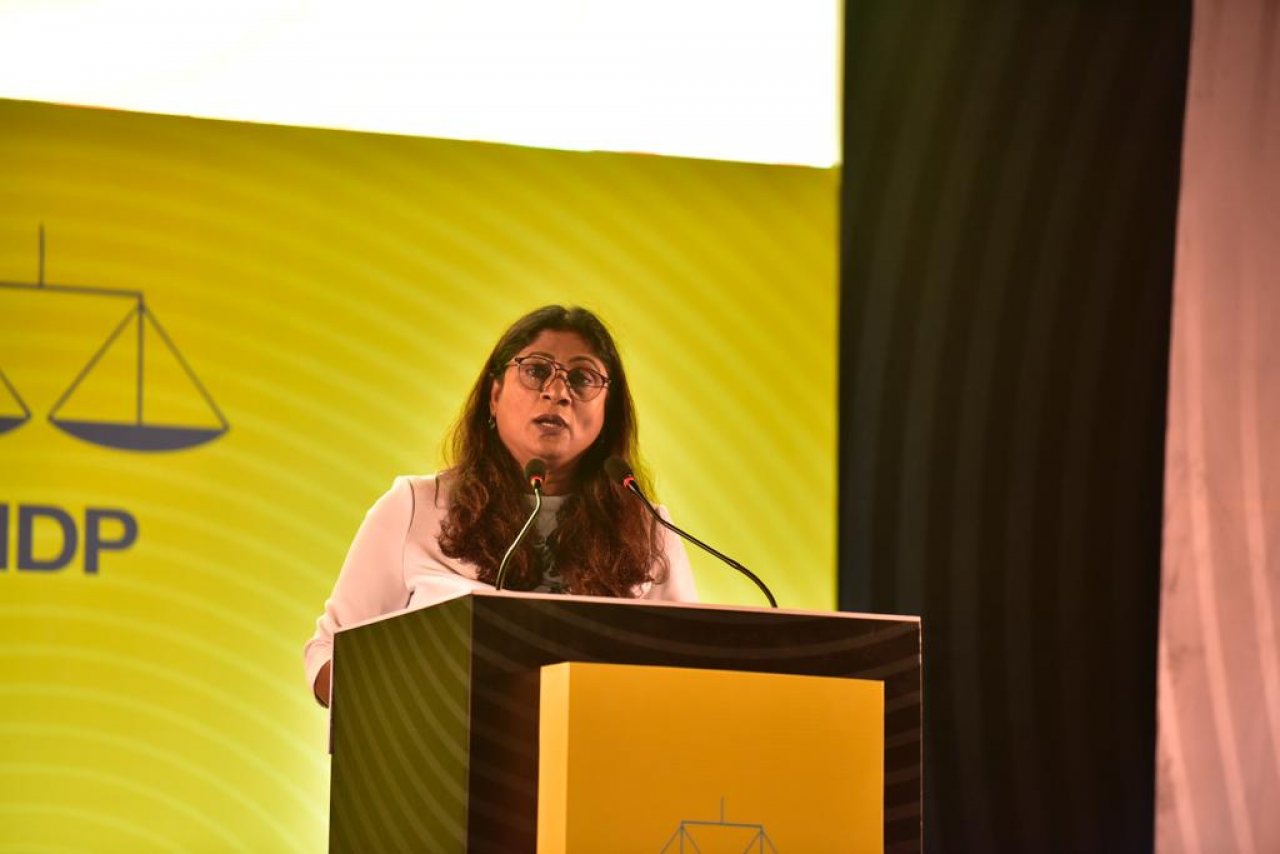 ރައީސް ސޯލިހުގެ ރިޔާސީ ޕްރައިމަރީ ކެމްޕޭންގެ ބޮޑު ޖަލްސާ