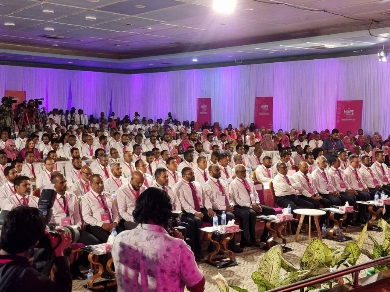 ރިޔާސީ އިންތިހާބަށް ތައްޔާރުވުމަށް ޕީޕީއެމުން ބާއްވާ 