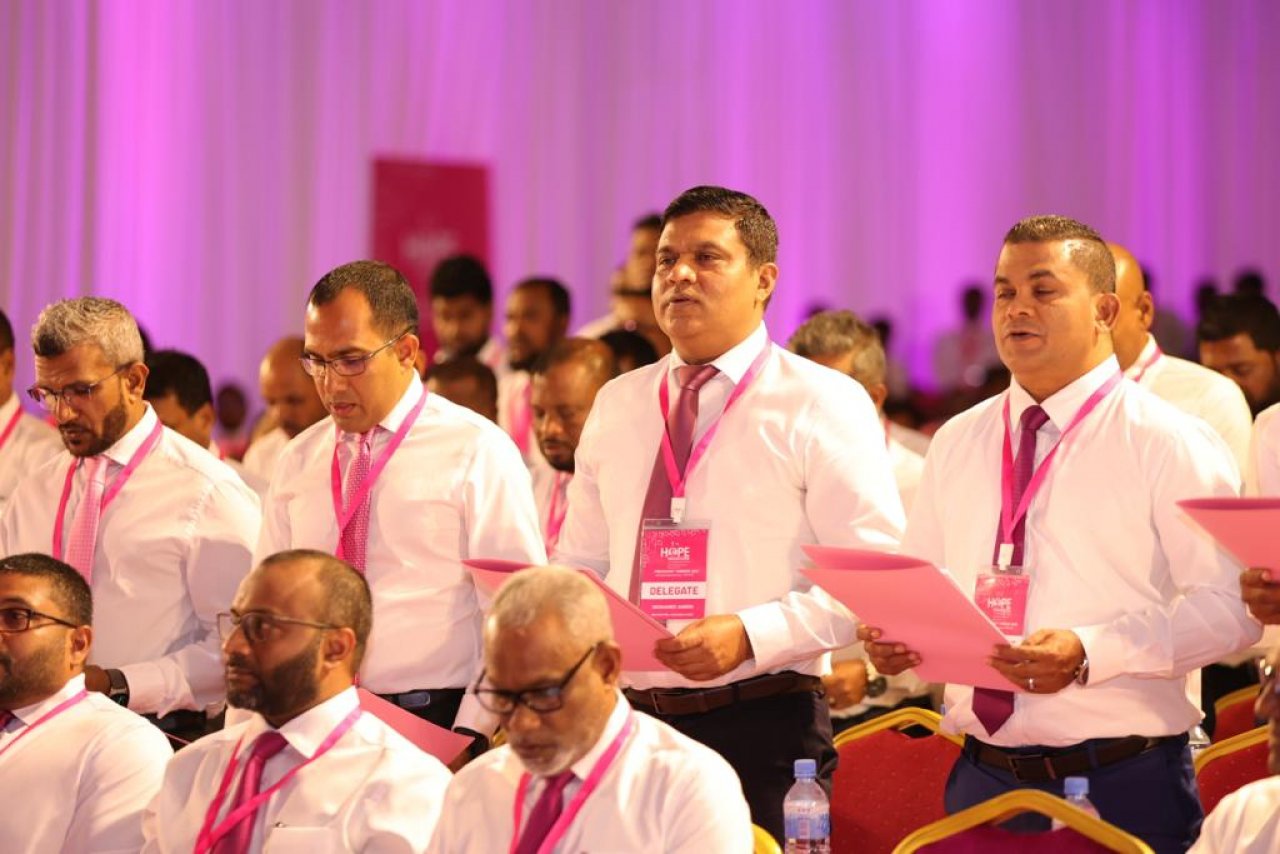 ރިޔާސީ އިންތިހާބަށް ތައްޔާރުވުމަށް ޕީޕީއެމުން ބާއްވާ 