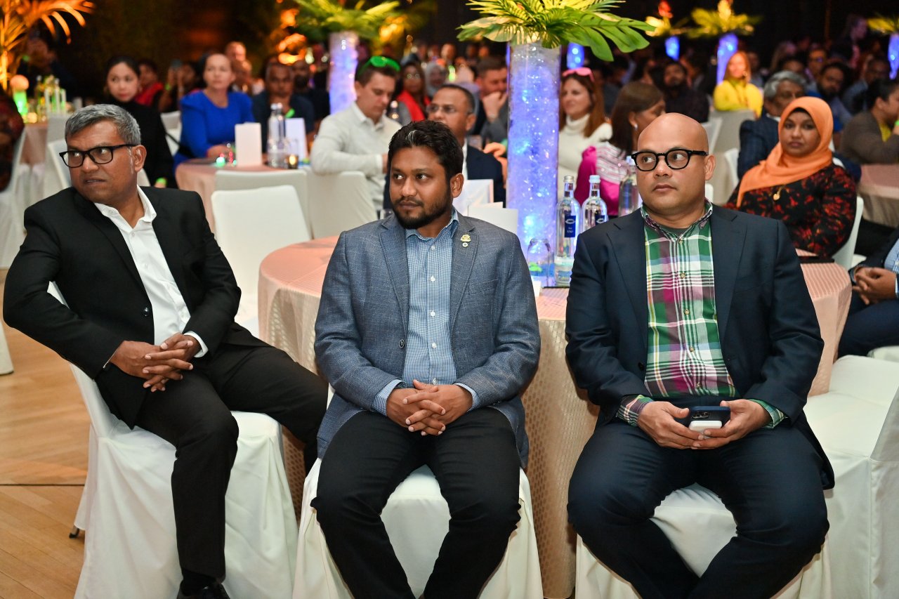 އެމްއެމްޕީއާރުސީ އިން ޖަރުމަނުގެ ބާލިންގައި ރޭ ބޭއްވި 