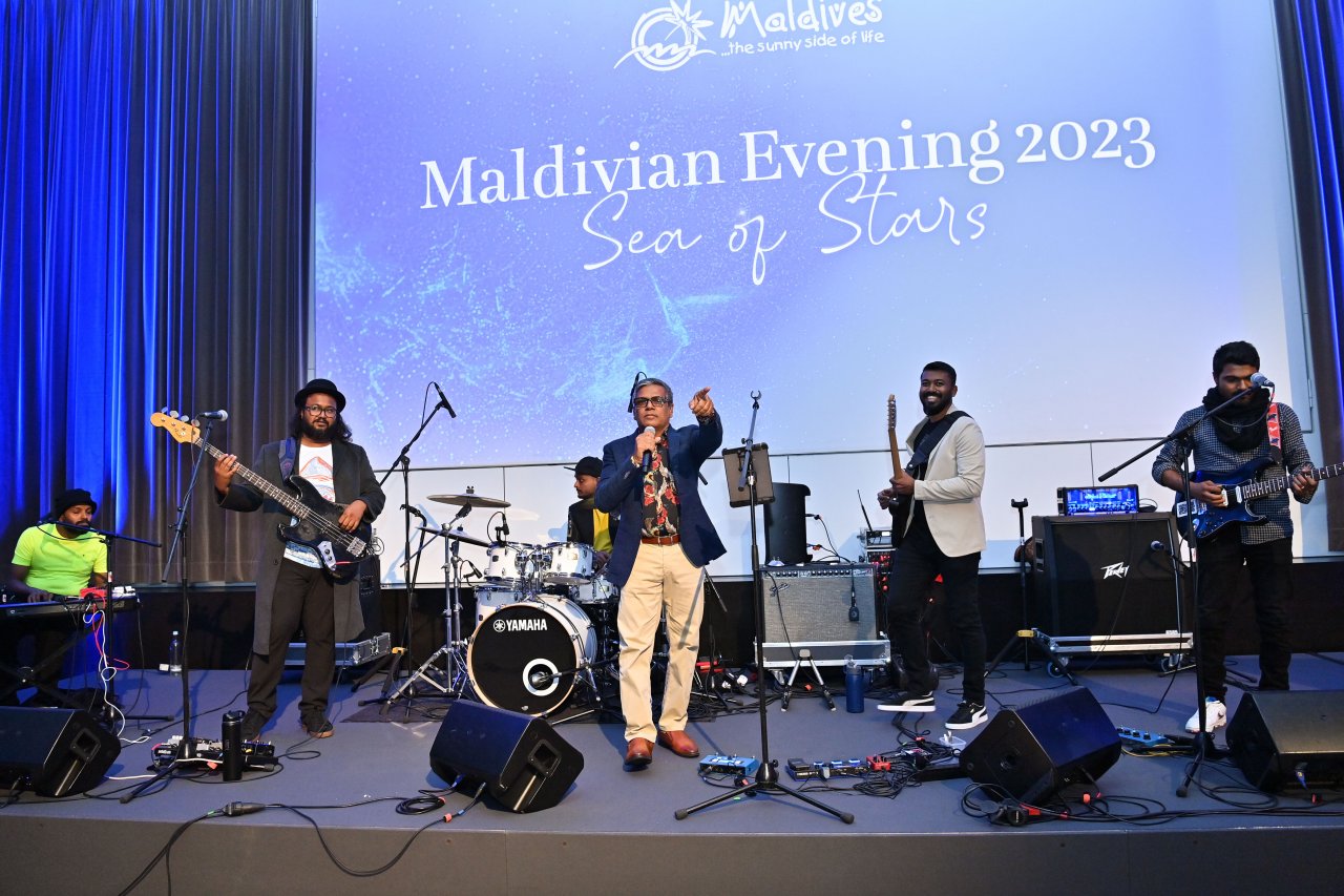 އެމްއެމްޕީއާރުސީ އިން ޖަރުމަނުގެ ބާލިންގައި ރޭ ބޭއްވި 