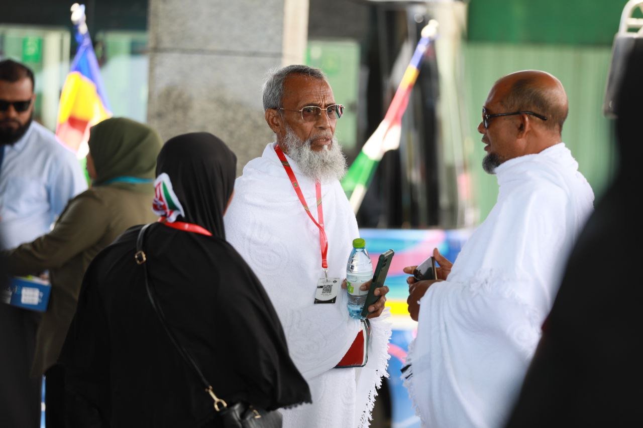 ހައްޖުވެރިން ފުރަން ފެށުން