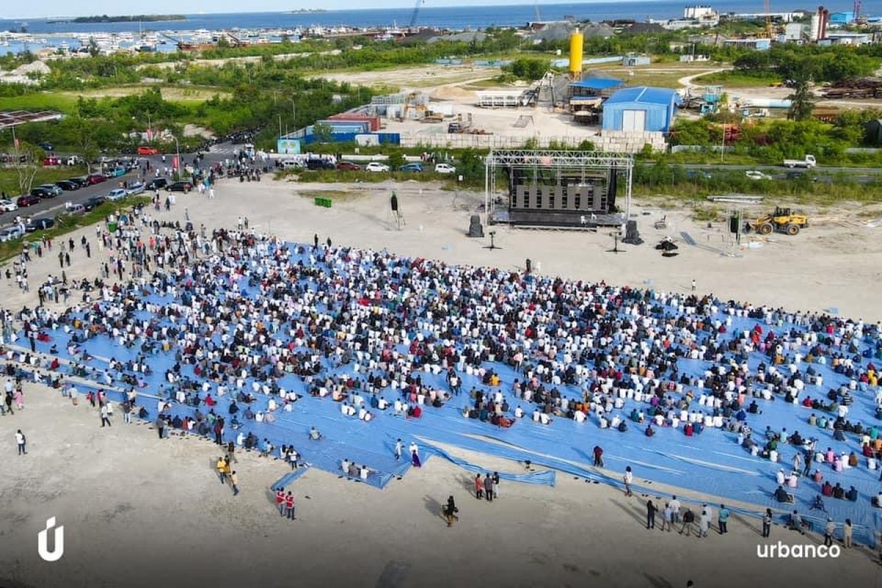 މިއަހަރުގެ އަޟްހާ އީދު ނަމާދުކުރުން