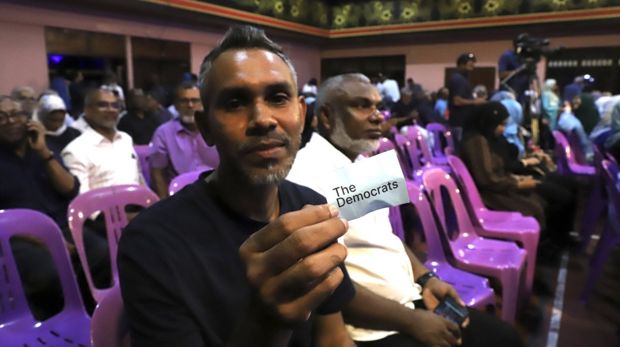ދަ ޑިމޮކްރެޓްސް އުފެއްދުމަށް ބޭއްވި ޖަލްސާ