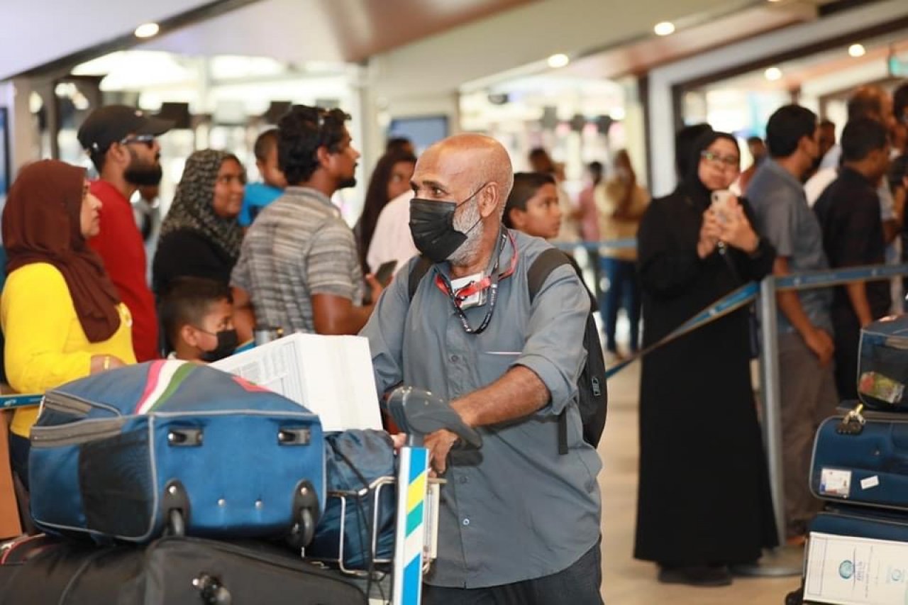 ހައްޖުވެރިން އެނބުރި އަންނަން ފެށުން