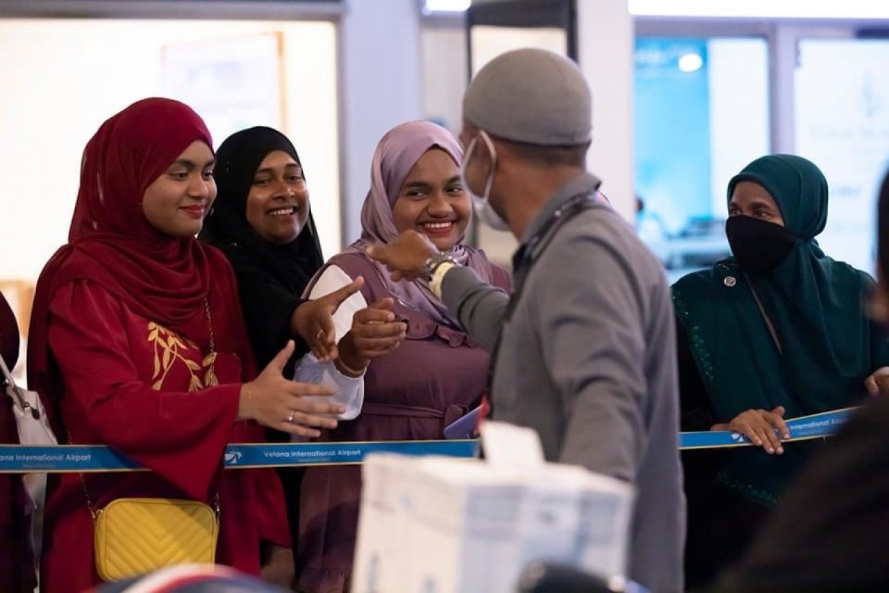 ހައްޖުވެރިން އެނބުރި އަންނަން ފެށުން