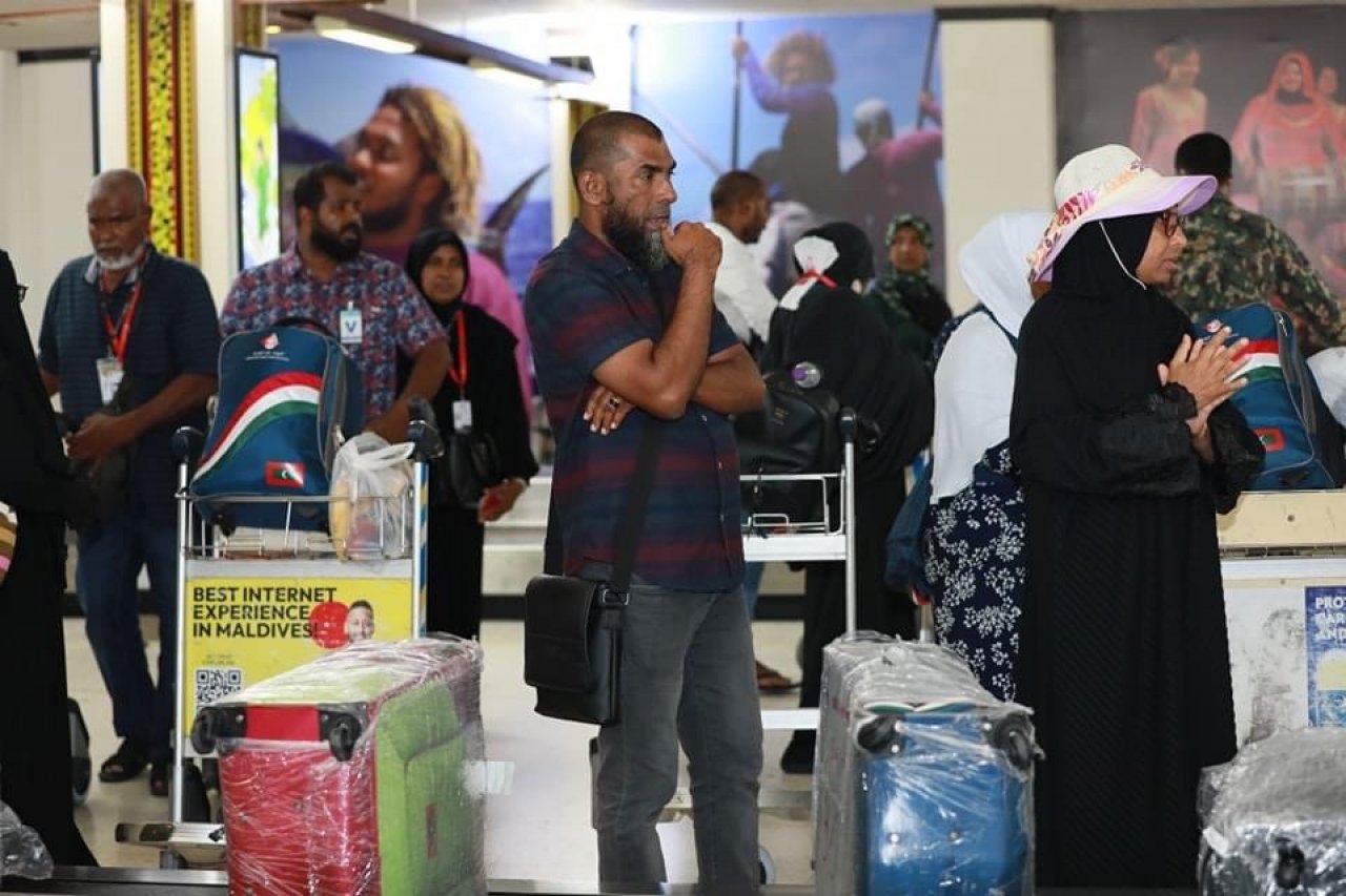 ހައްޖުވެރިން އެނބުރި އަންނަން ފެށުން