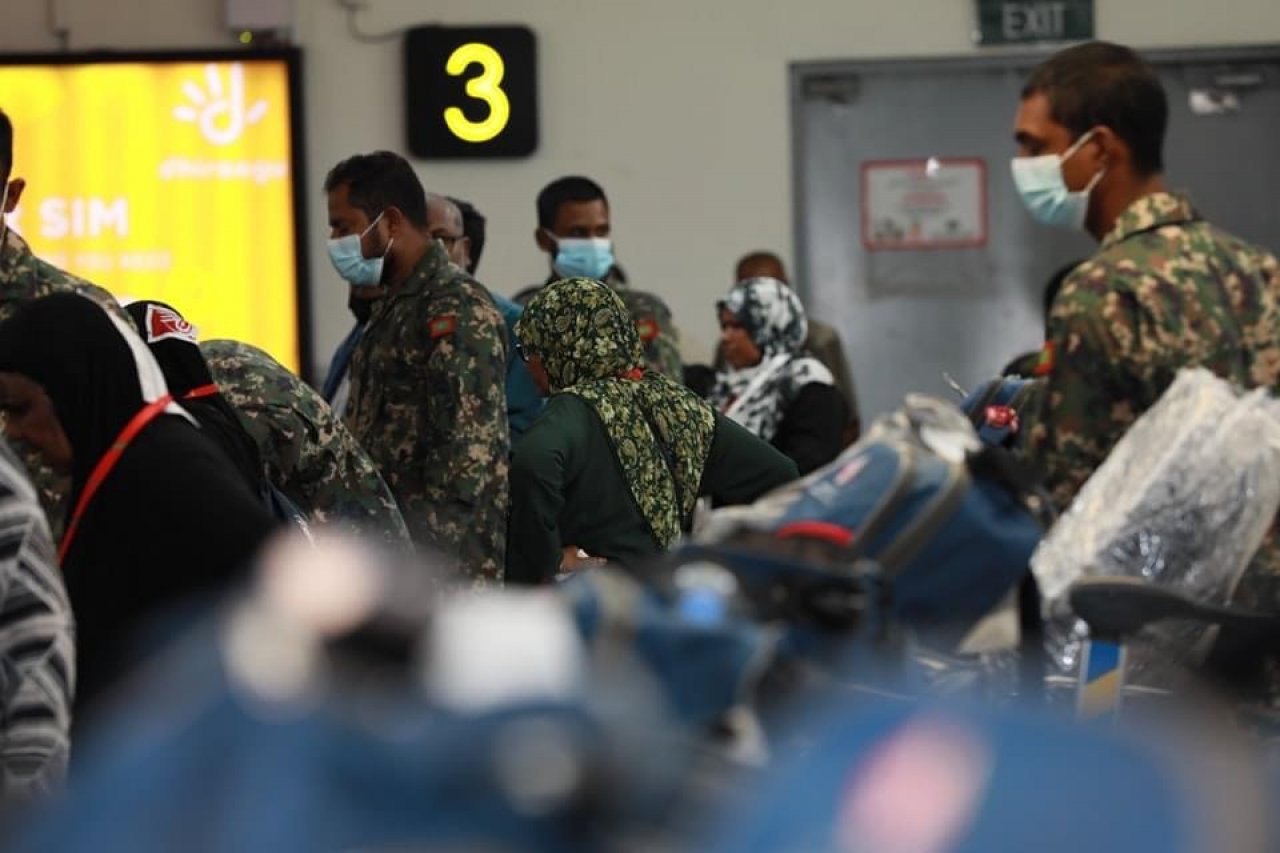 ހައްޖުވެރިން އެނބުރި އަންނަން ފެށުން