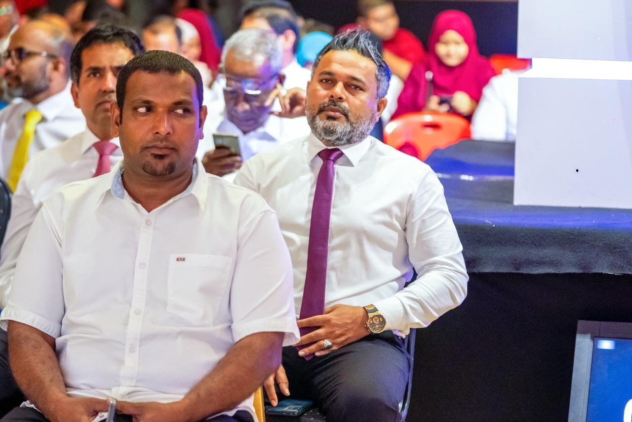 ސަންގު ޓީވީން ގެނެސްދިން ރިޔާސީ ކެންޑިޑޭޓުންގެ ބަހުސް