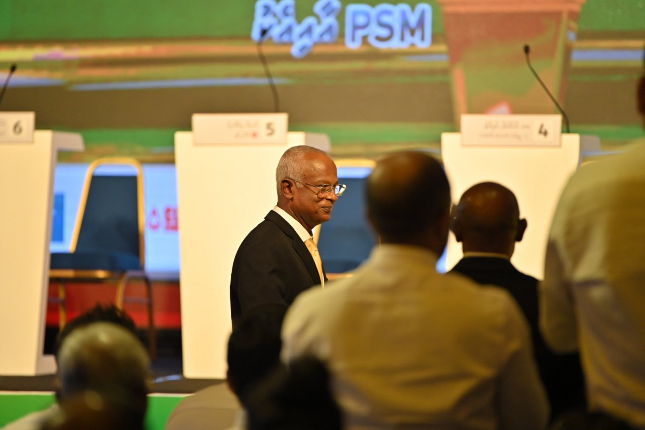 ސަންގު ޓީވީން ގެނެސްދިން ރިޔާސީ ކެންޑިޑޭޓުންގެ ބަހުސް