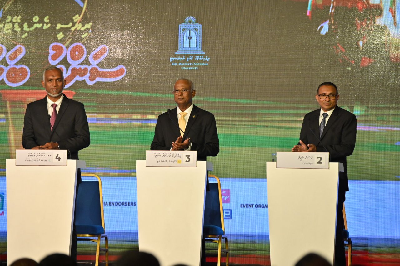 ސަންގު ޓީވީން ގެނެސްދިން ރިޔާސީ ކެންޑިޑޭޓުންގެ ބަހުސް