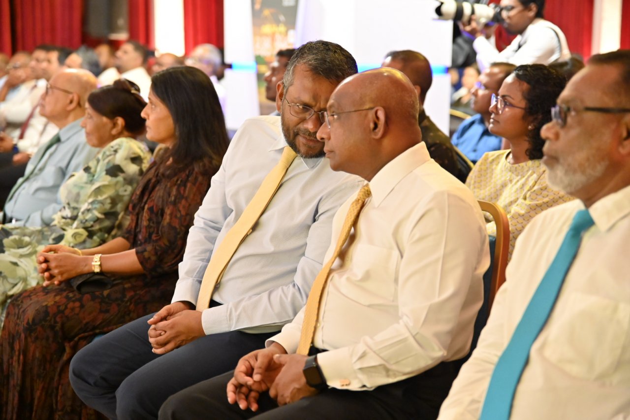 ސަންގު ޓީވީން ގެނެސްދިން ރިޔާސީ ކެންޑިޑޭޓުންގެ ބަހުސް