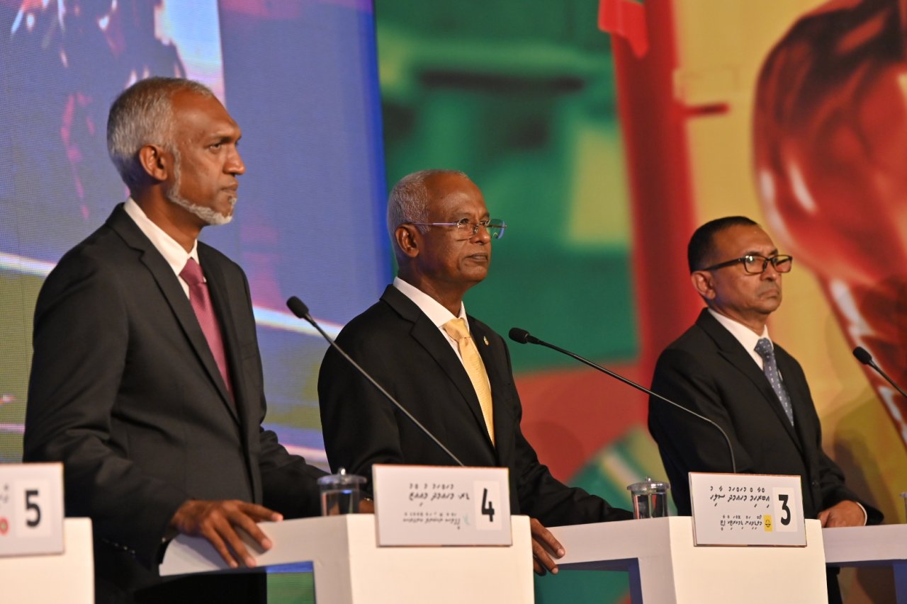 ސަންގު ޓީވީން ގެނެސްދިން ރިޔާސީ ކެންޑިޑޭޓުންގެ ބަހުސް