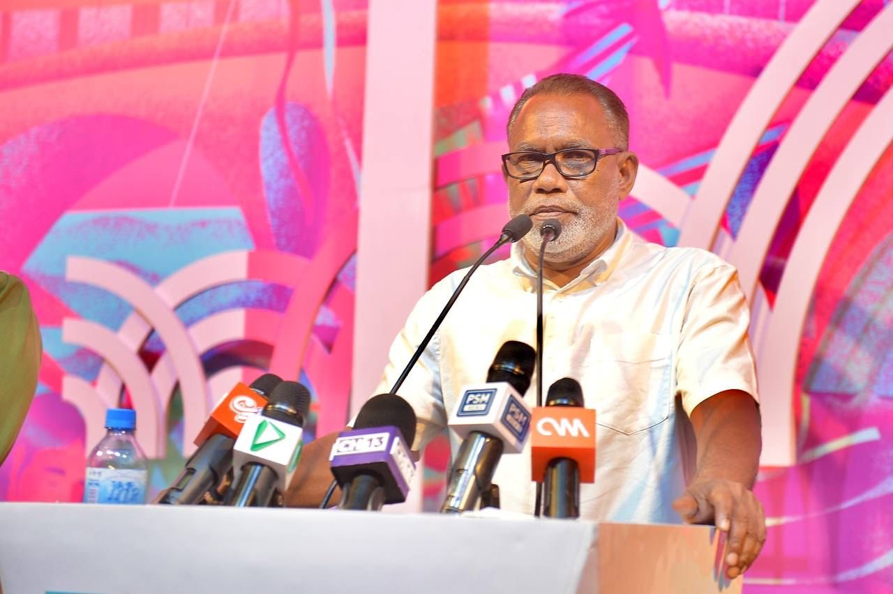 އިދިކޮޅުން ހޯދި ކާމިޔާބީ ފާހަގަކުރަން އާޓިފިޝަލް ބީޗުގައި ބޭއްވި 