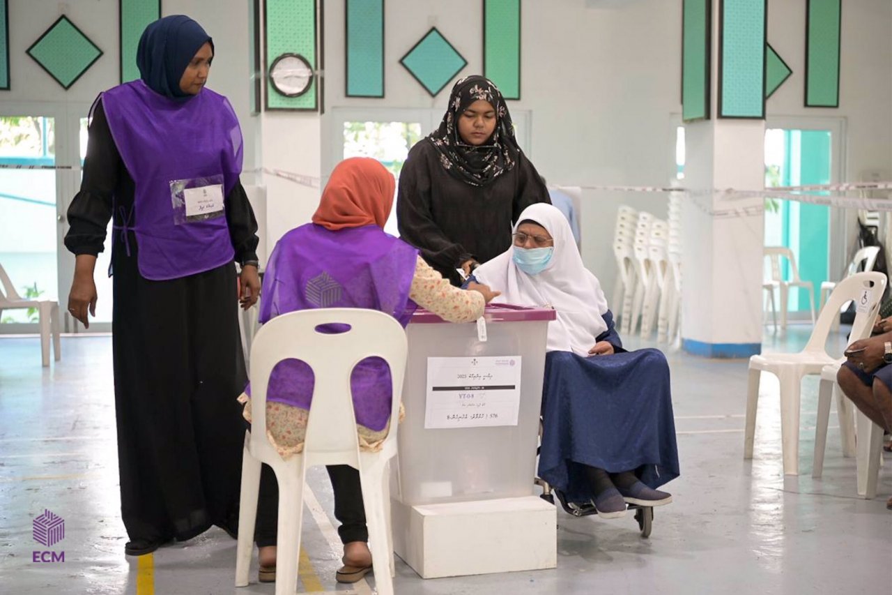 ވޯޓުލުން މާލޭގެ އެކި ސަރަހައްދުތަކުން