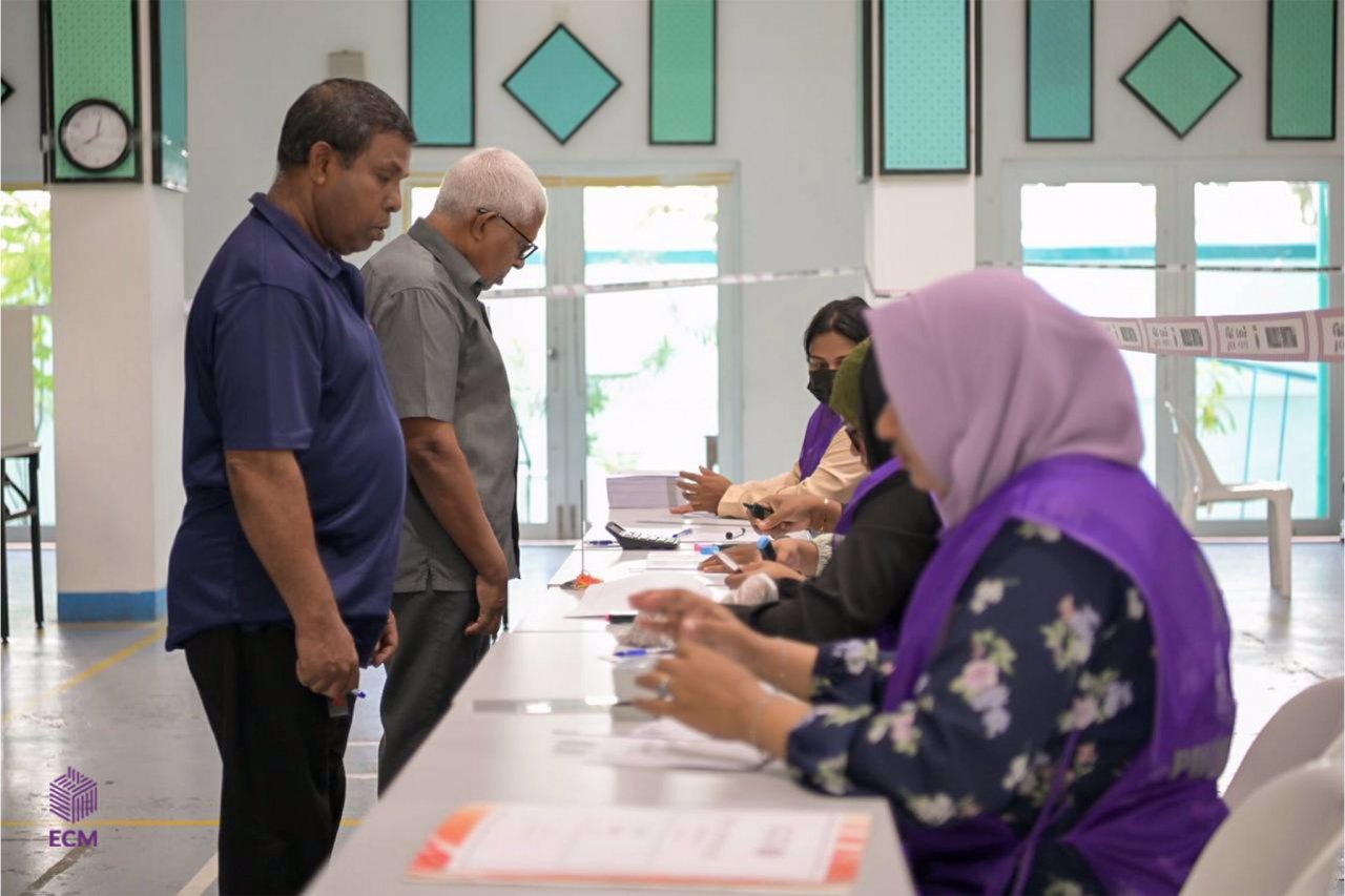 ވޯޓުލުން މާލޭގެ އެކި ސަރަހައްދުތަކުން