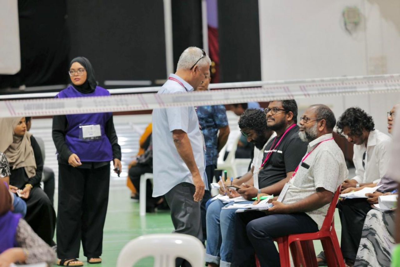 ވޯޓުލުން މާލޭގެ އެކި ސަރަހައްދުތަކުން