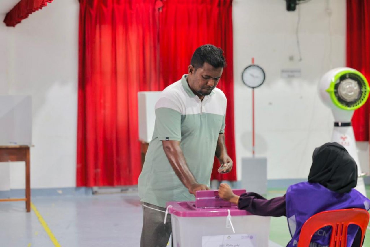 ވޯޓުލުން މާލޭގެ އެކި ސަރަހައްދުތަކުން