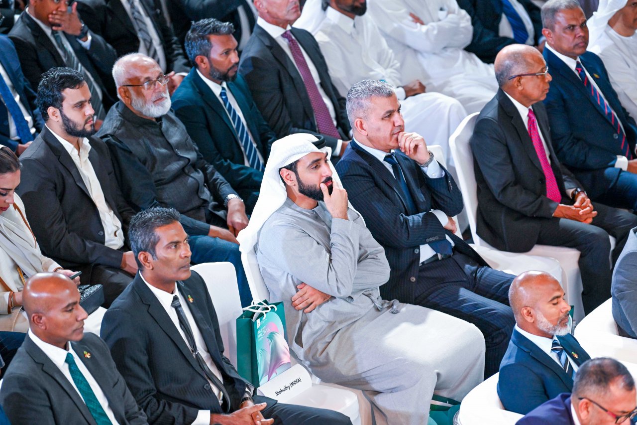 ރާއްޖޭގައި އިންވެސްޓްކުރާނެ ވިޔަފާރިވެރިން ހޯދަން ދުބާއީގައި ބޭއްވި ބޮޑު ފޯރަމް