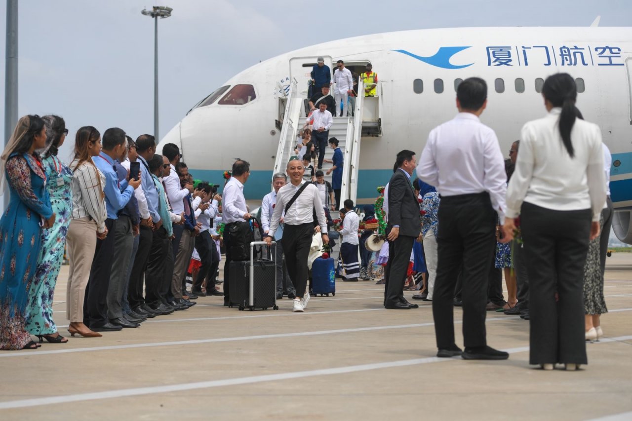 ޗައިނާގެ ޝިއަންމެން އެއާލައިނުން ރާއްޖެ އަށް ދަތުރުތައް ފެށުން